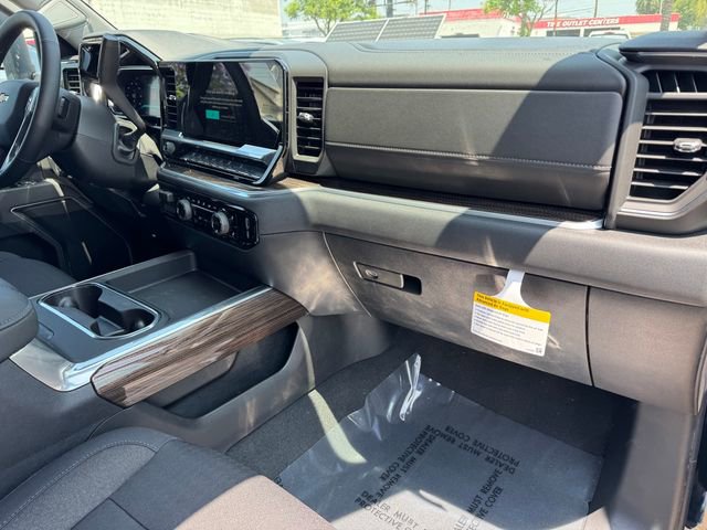 New 2026 Chevrolet Silverado 2500 LT w/ All Star Edition AWD/4WD image 6
