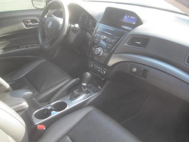 Used 2014 Acura ILX w/ Premium Package FWD image 22