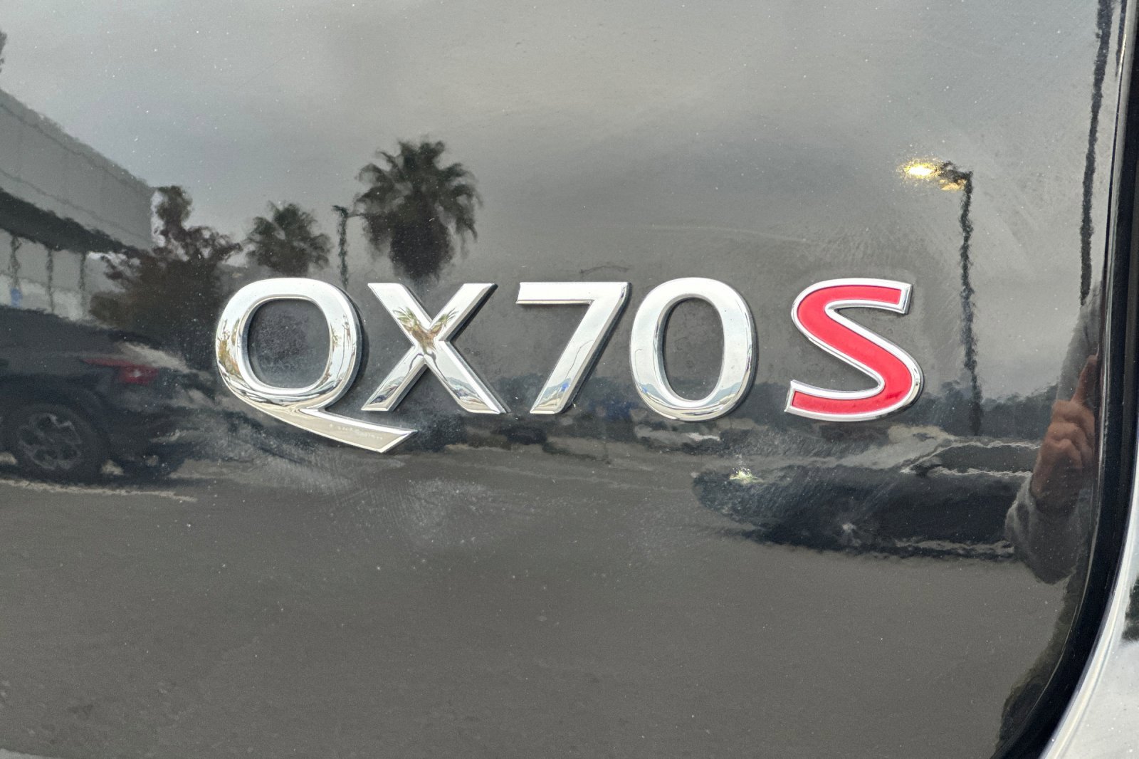 Used 2017 INFINITI QX70 AWD w/ Premium Package image 23