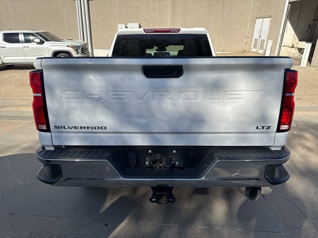 Used 2024 Chevrolet Silverado 2500 LTZ image 6