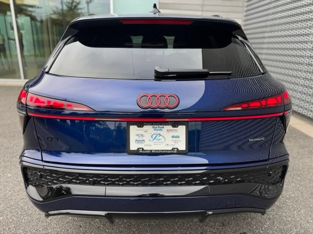 New 2026 Audi Q3 quattro 2.0T AWD/4WD image 2