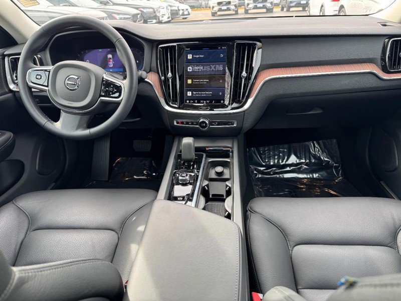 Certified 2024 Volvo S60 B5 Plus w/ Climate Package image 12