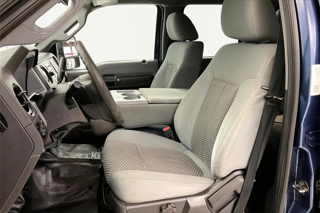 Used 2016 Ford F250 XL w/ Power Equipment Group image 18