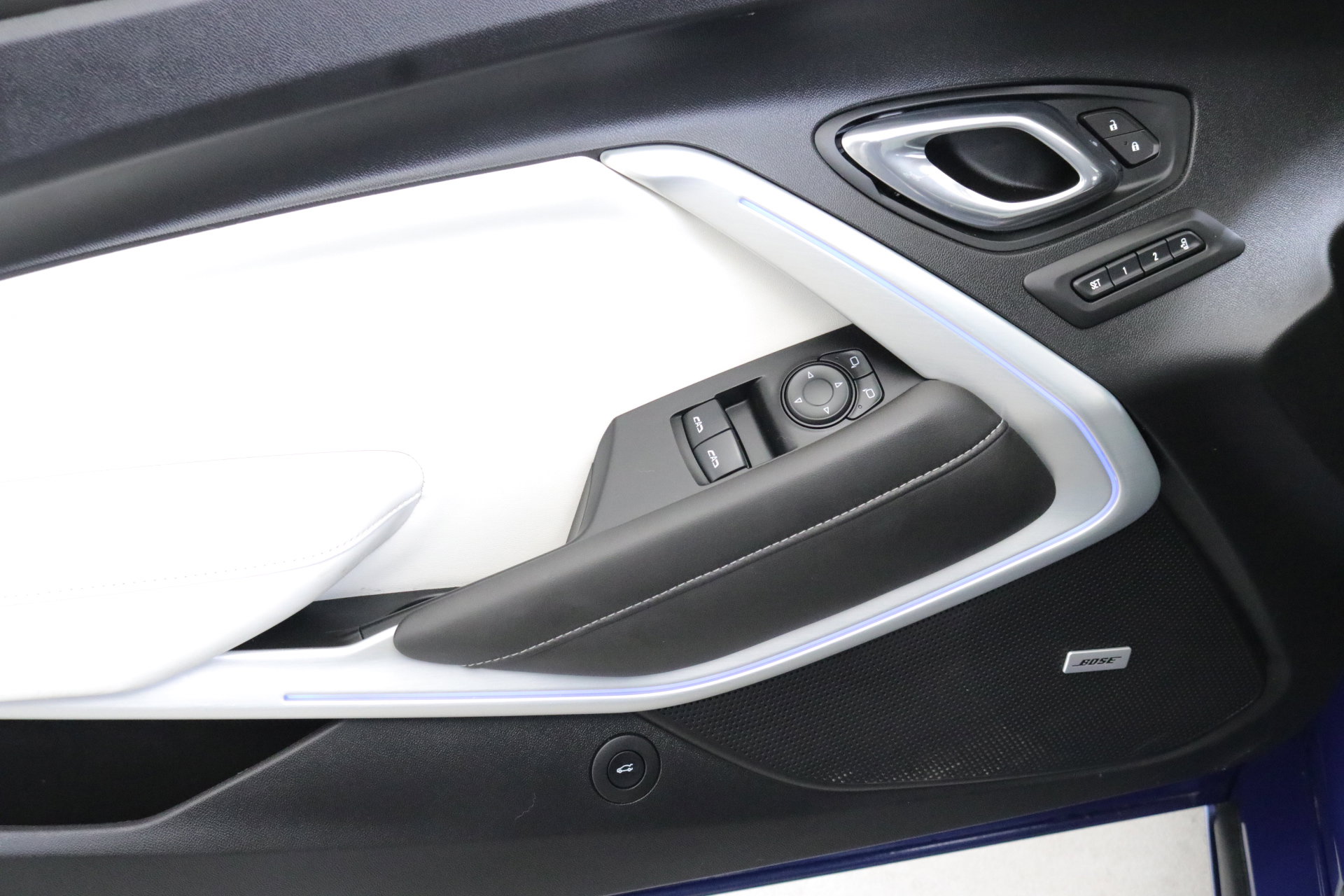 Used 2021 Chevrolet Camaro SS image 21