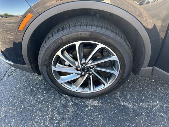 Certified 2024 Lincoln Corsair AWD w/ Equipment Group 101A image 30
