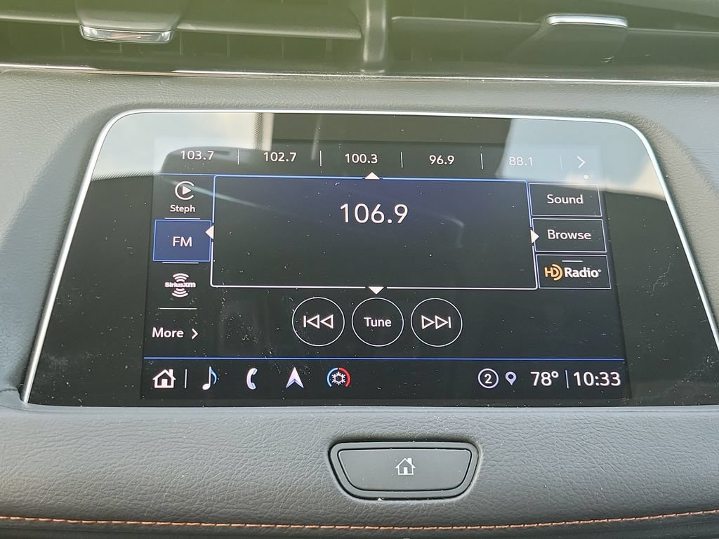 Used 2023 Cadillac XT4 Sport FWD image 30