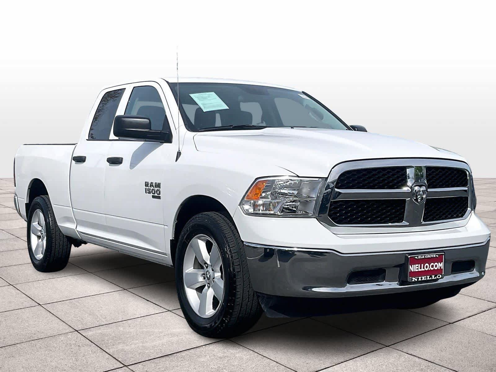 Used 2024 RAM 1500 Classic SLT AWD/4WD image 2