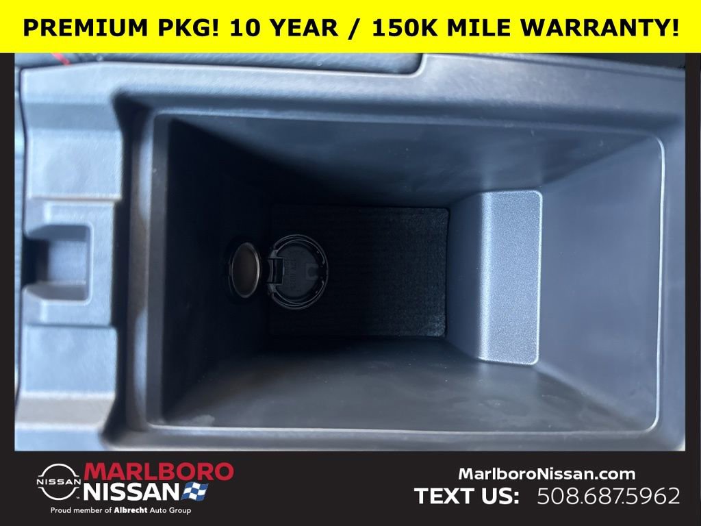 New 2026 Nissan Kicks SR w/ SR Premium Package image 30