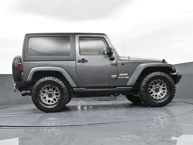 Used 2018 Jeep Wrangler Sport AWD/4WD image 34