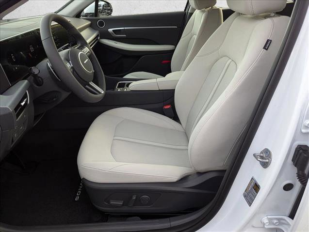 New 2026 Hyundai Sonata SEL FWD image 4