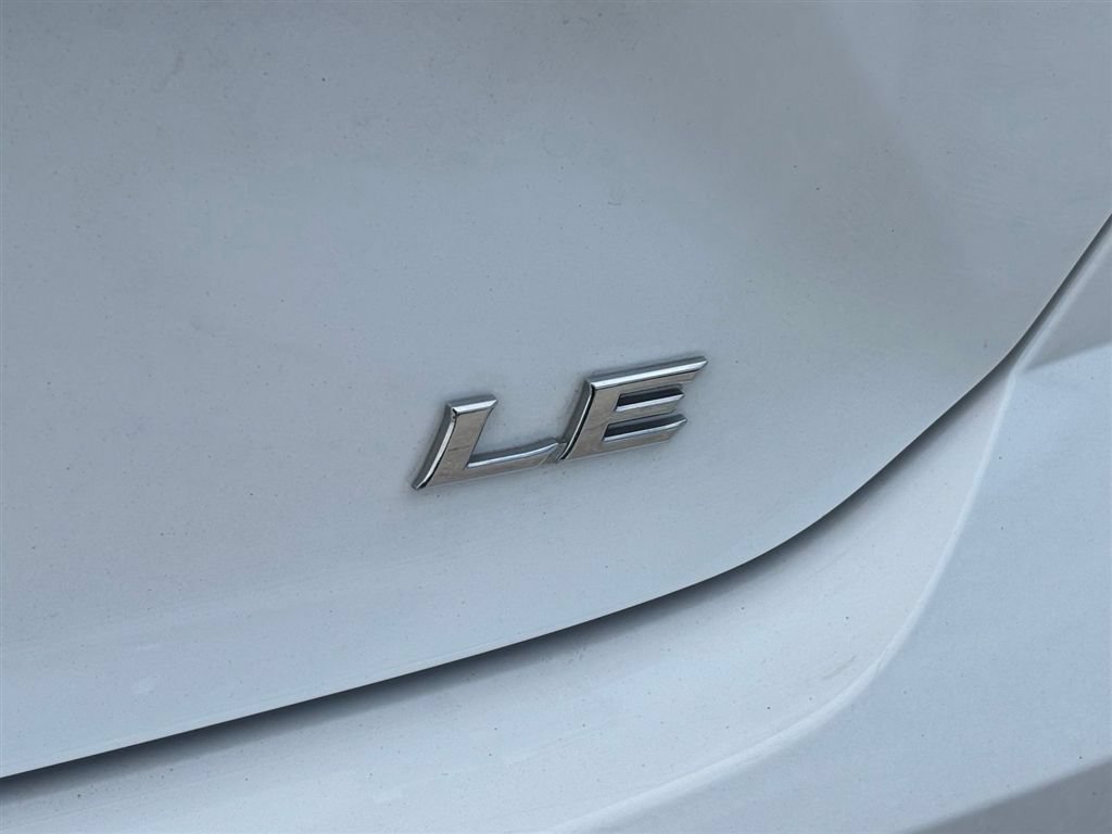 Used 2025 Toyota Camry LE FWD image 26
