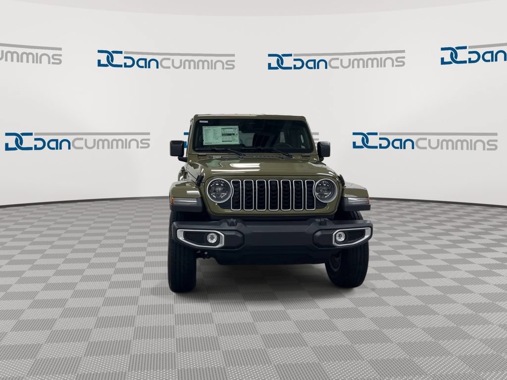 New 2026 Jeep Wrangler Unlimited Sahara AWD/4WD image 3