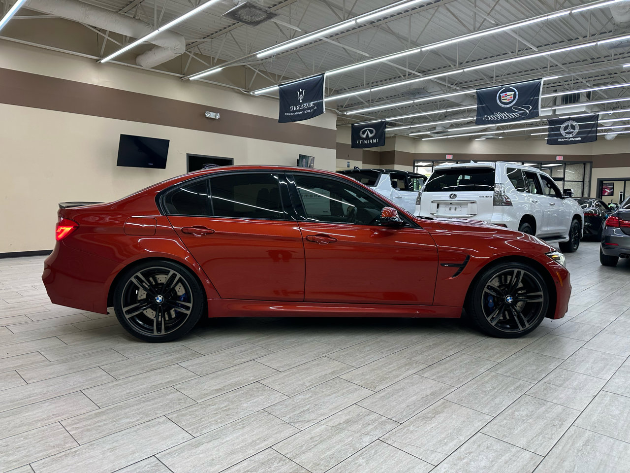 Used 2018 BMW M3 image 6