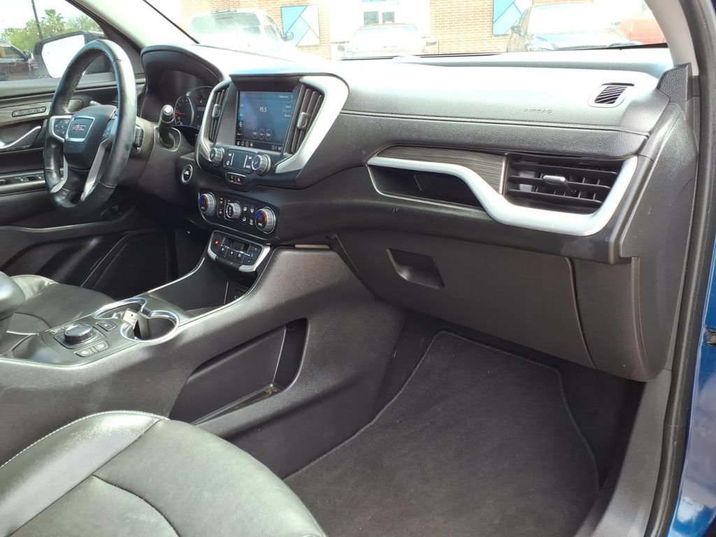 Certified 2023 GMC Terrain SLT w/ Tech Package FWD image 11