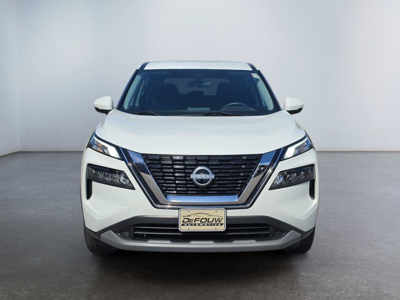 Used 2022 Nissan Rogue S FWD image 8
