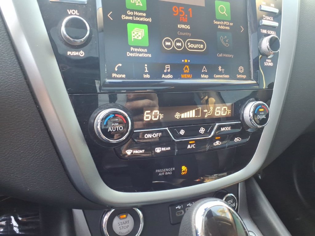 Used 2023 Nissan Murano SL w/ SL Moonroof Package FWD image 16
