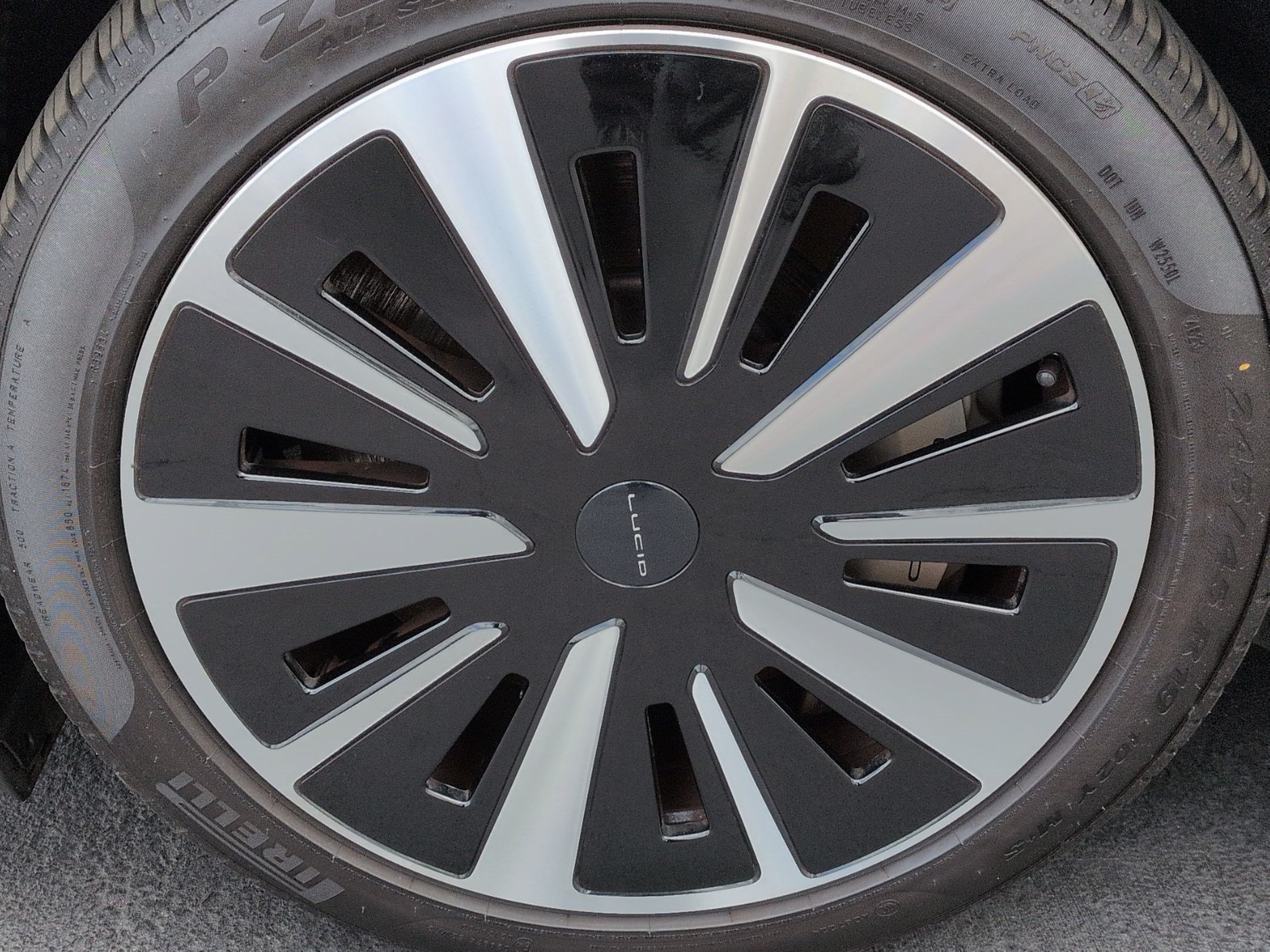 Used 2023 Lucid Air Grand Touring AWD/4WD image 13