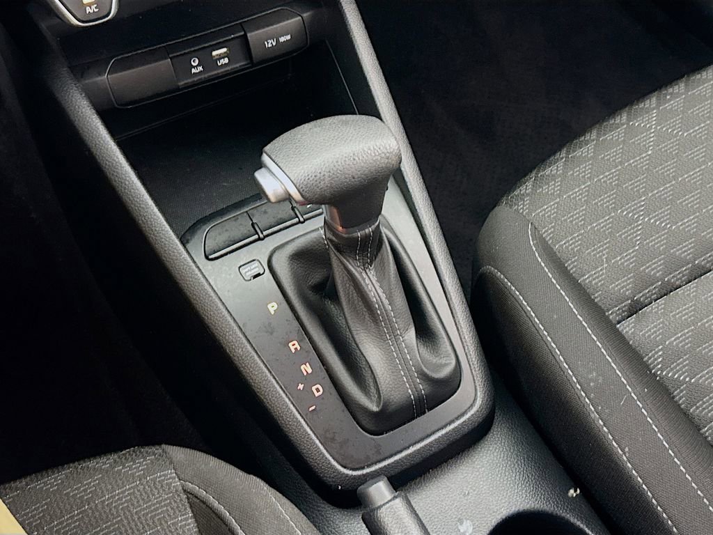 Used 2020 Kia Rio S w/ Technology Package image 17