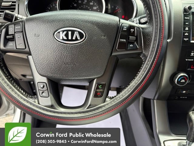 Used 2012 Kia Sorento EX w/ EX V6 Premium Pkg AWD/4WD image 16