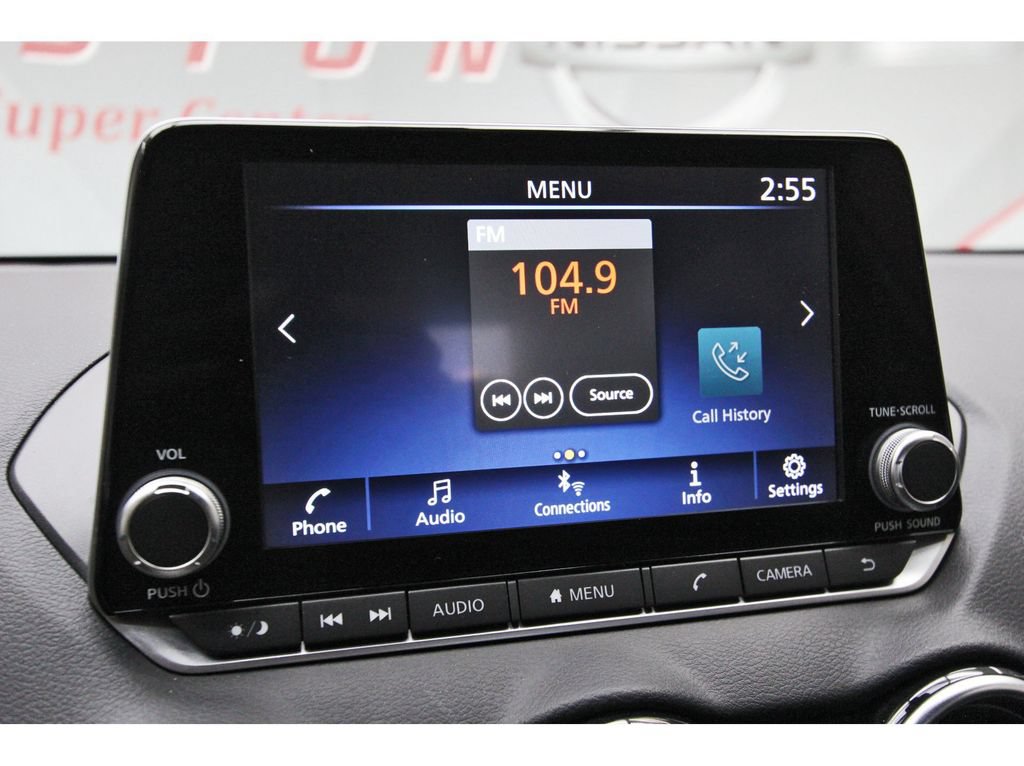 Used 2025 Nissan Sentra SV FWD image 23
