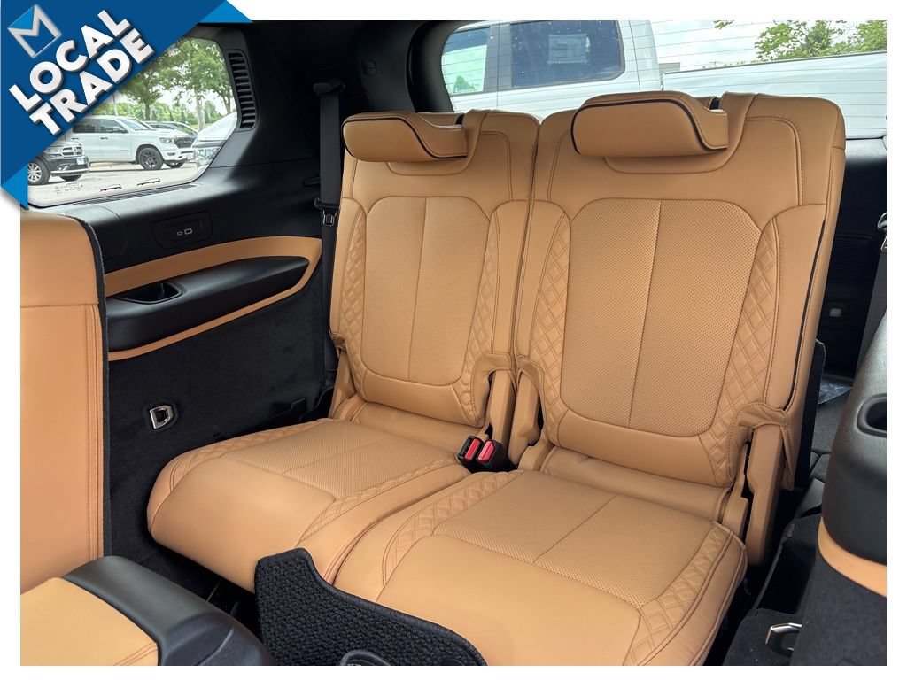 Used 2026 Jeep Grand Cherokee L Summit w/ Advanced Protech Group IV AWD/4WD image 44