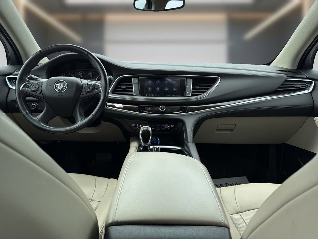 Used 2020 Buick Enclave Premium w/ Sun and Sites Package FWD image 15