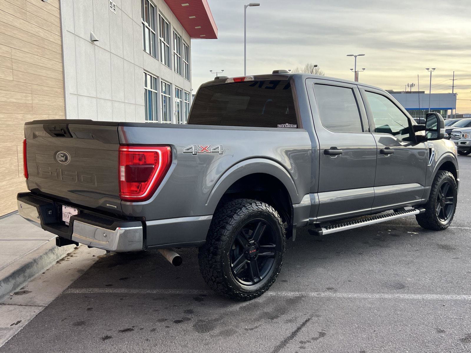 Used 2022 Ford F150 XLT w/ Equipment Group 301A Mid image 9
