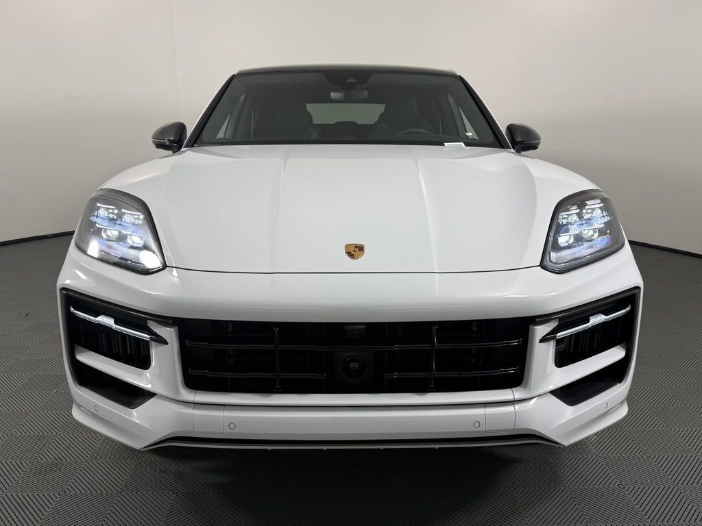 Certified 2025 Porsche Cayenne GTS image 10