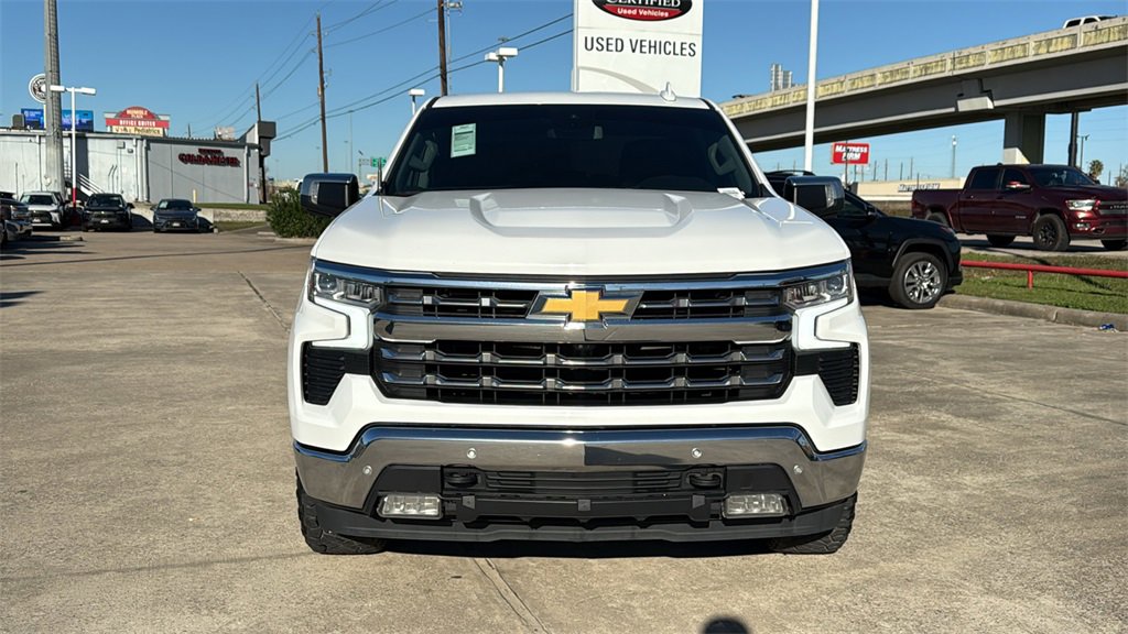 Used 2023 Chevrolet Silverado 1500 LTZ image 2