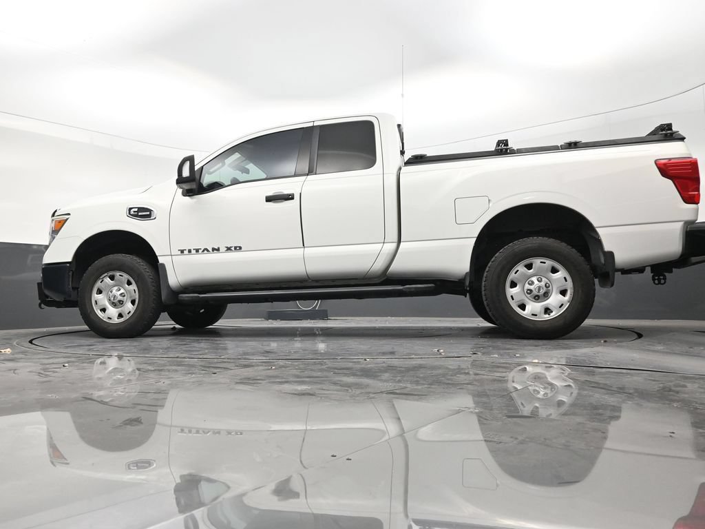 Used 2017 Nissan Titan S AWD/4WD image 21