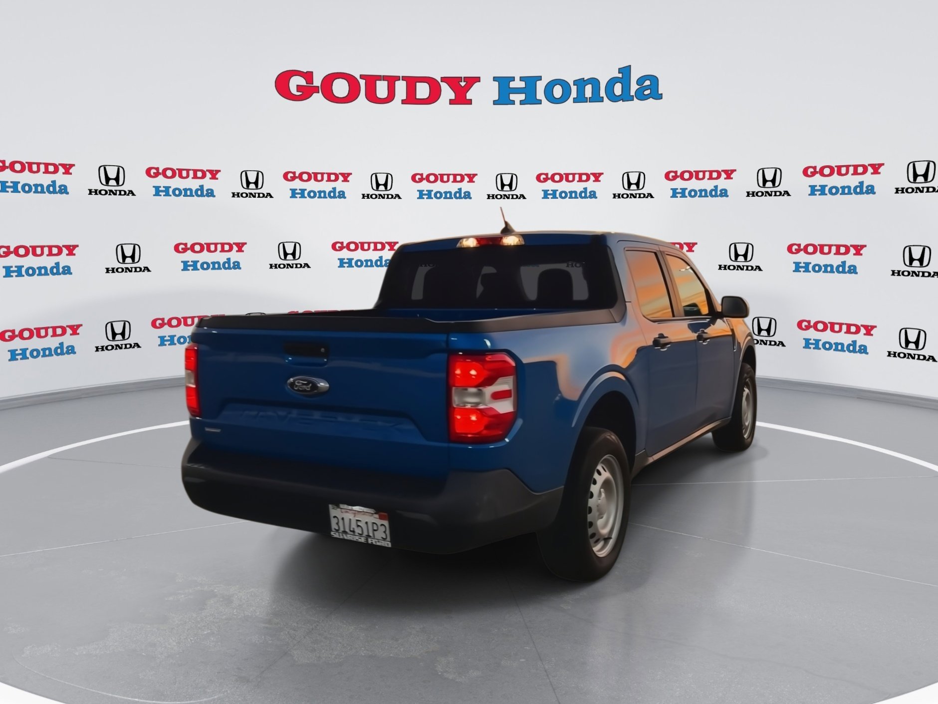 Used 2022 Ford Maverick XL image 4