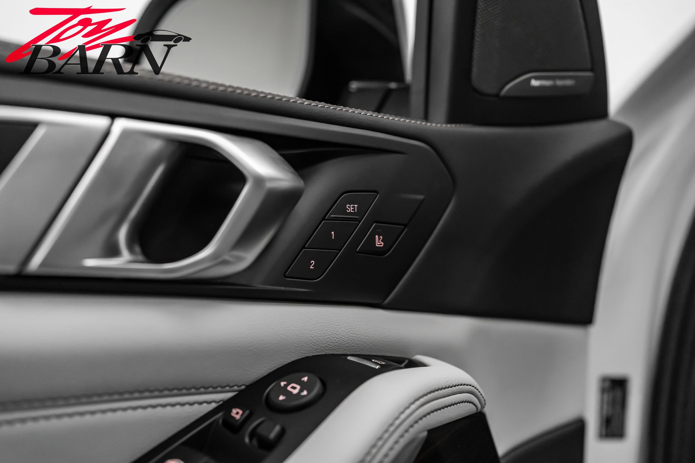 Used 2024 BMW X5 M60i image 23