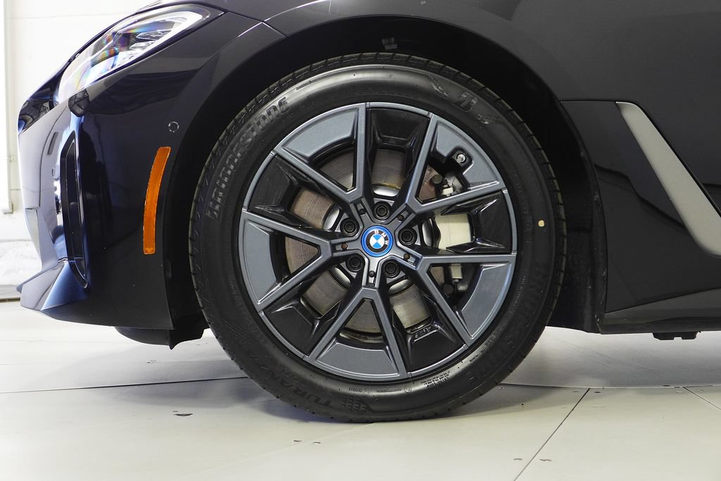 Used 2024 BMW i4 eDrive35 w/ Convenience Package RWD image 5
