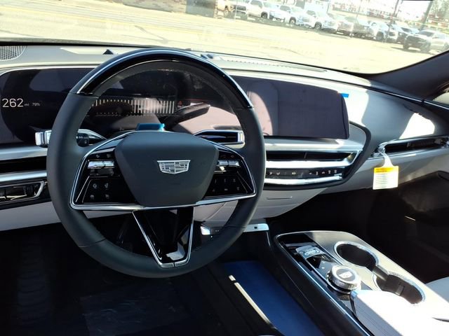 New 2026 Cadillac Lyriq Luxury image 5