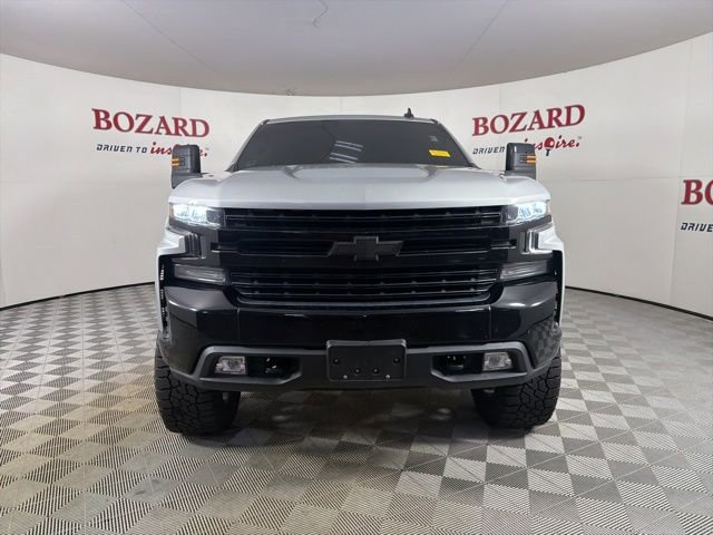 Used 2020 Chevrolet Silverado 1500 LT w/ Trailering Package AWD/4WD image 2