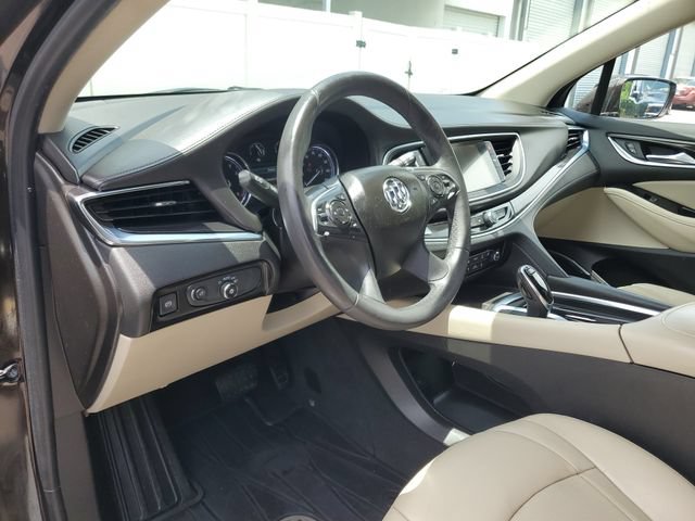 Used 2018 Buick Enclave Essence FWD image 19