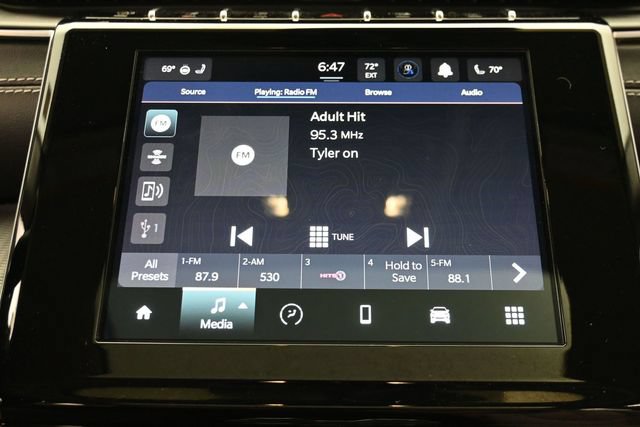 Used 2023 Jeep Grand Cherokee L Laredo w/ Luxury Tech Group I AWD/4WD image 19