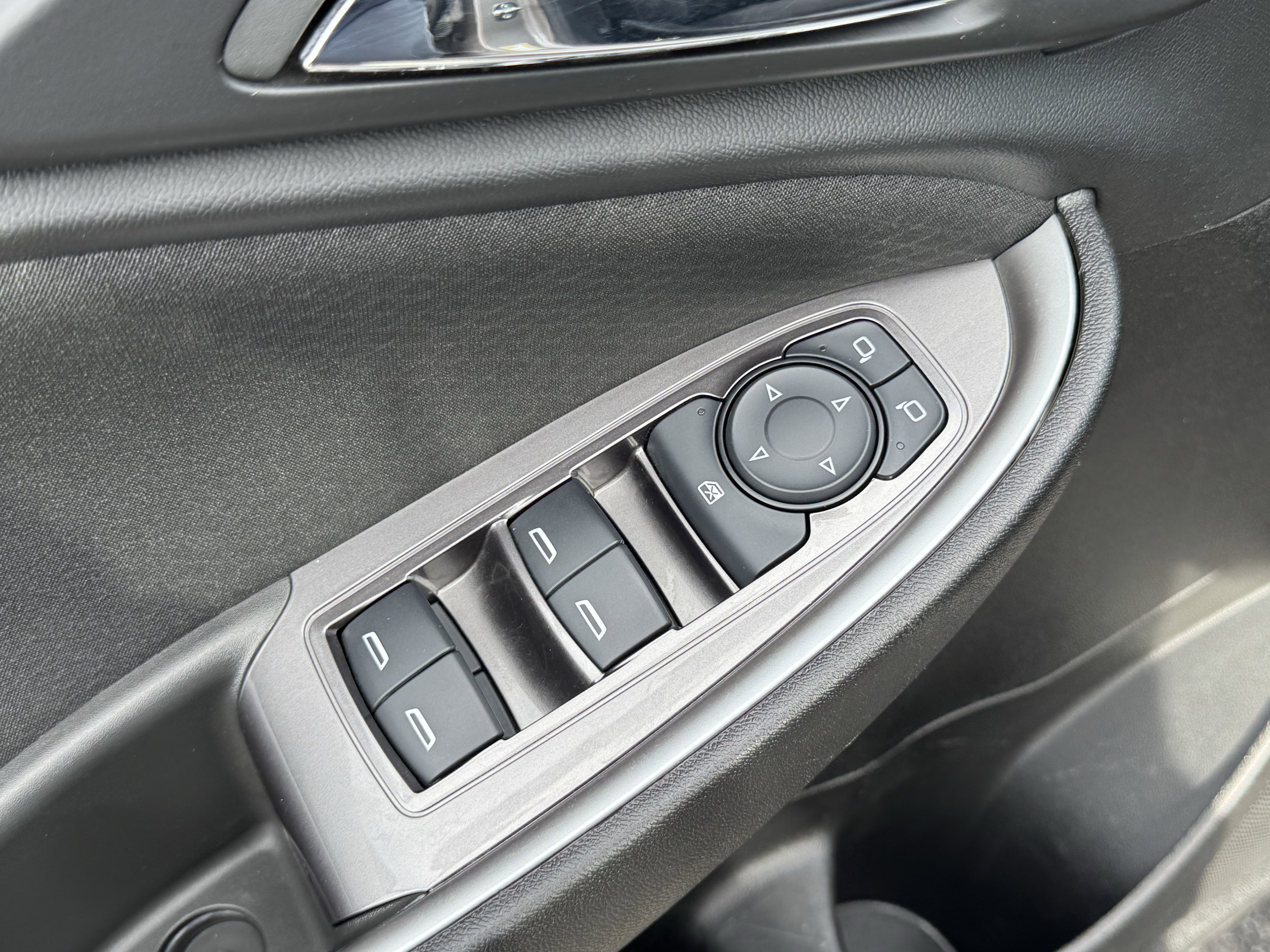 Used 2023 Chevrolet Malibu RS w/ Driver Confidence Package image 24