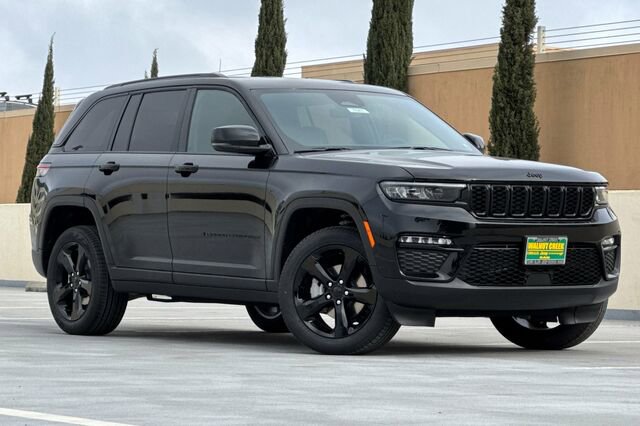 New 2025 Jeep Grand Cherokee Limited image 2