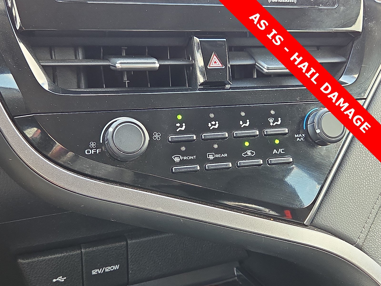 Used 2021 Toyota Camry LE FWD image 18