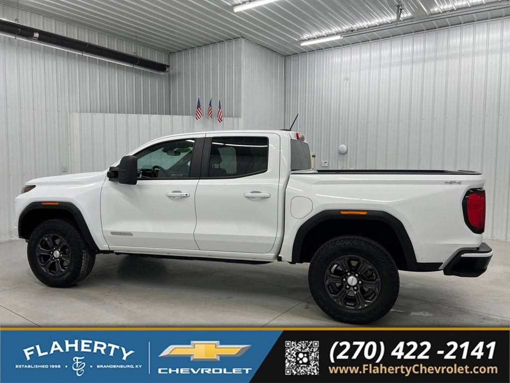 Used 2024 GMC Canyon Elevation AWD/4WD image 5