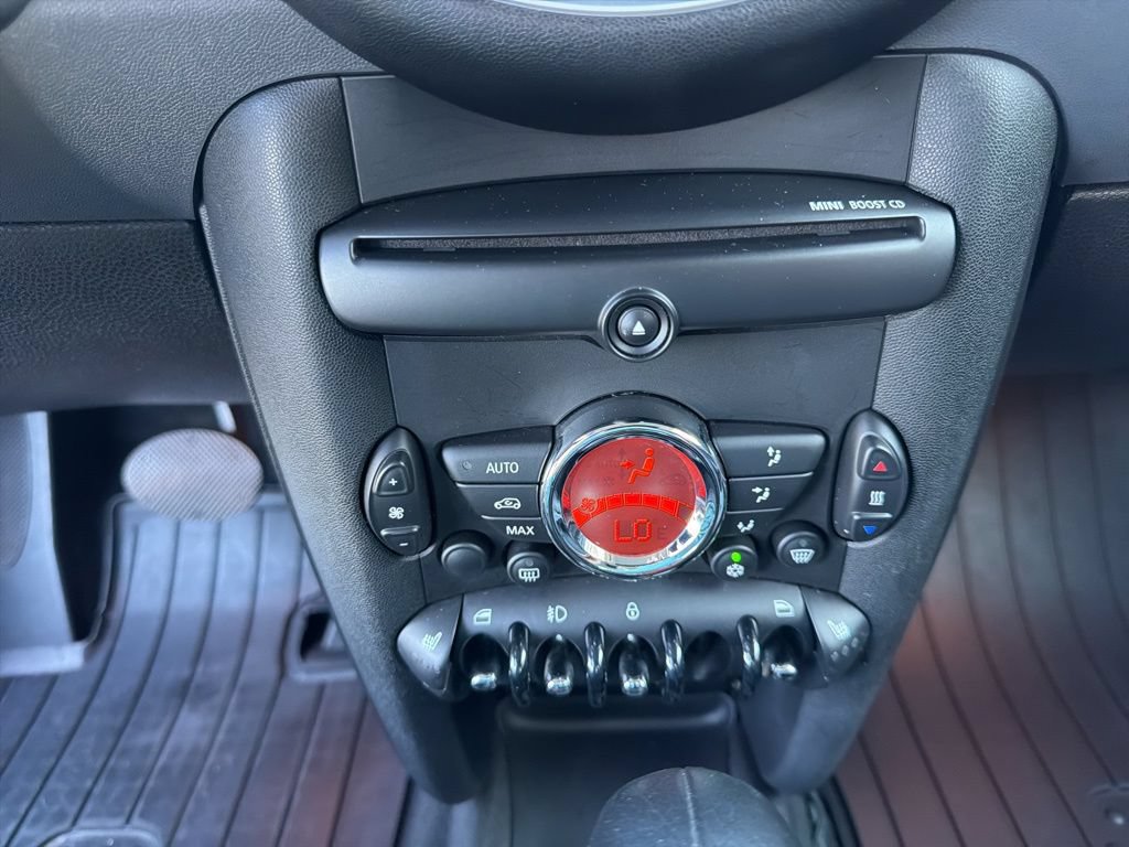 Used 2011 MINI Cooper Hardtop FWD image 25