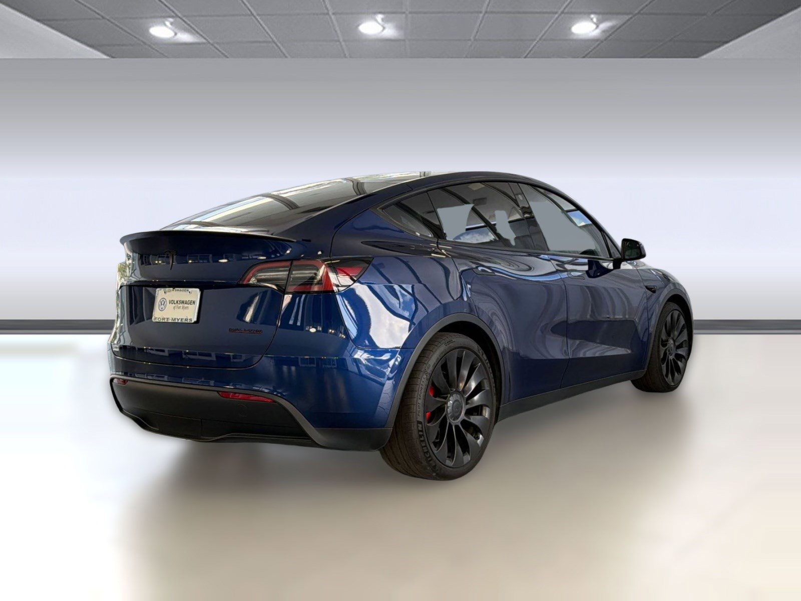 Used 2022 Tesla Model Y Performance AWD/4WD image 9