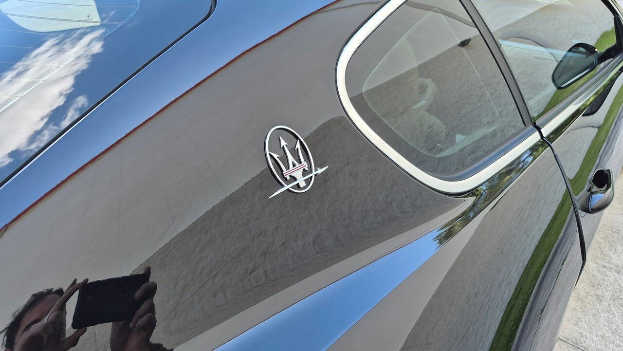 Used 2012 Maserati GranTurismo S RWD image 32