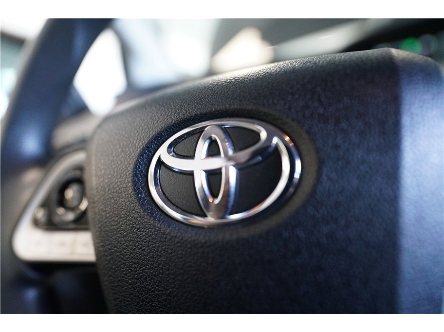 Used 2017 Toyota Prius Two image 24