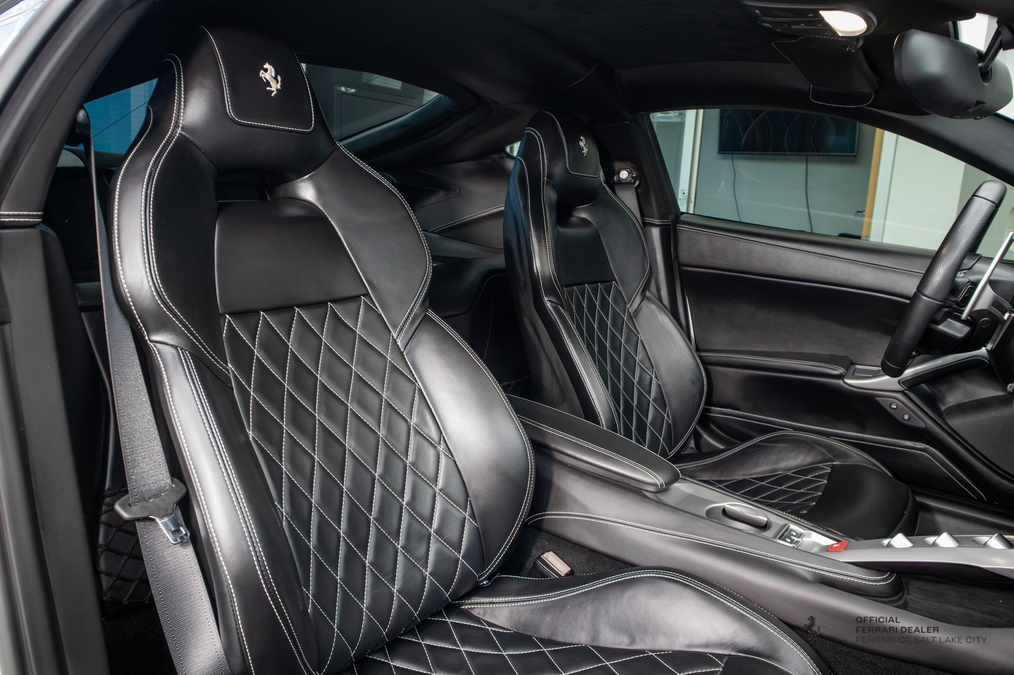 Used 2015 Ferrari F12 Berlinetta RWD image 13