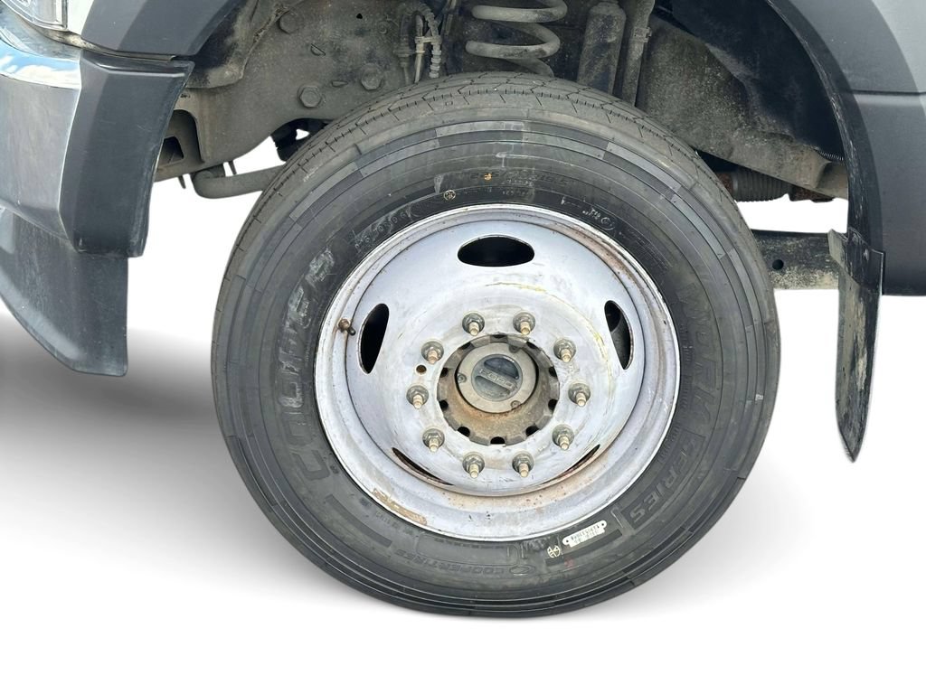 Used 2022 Ford F550 4x4 Regular Cab Super Duty image 8