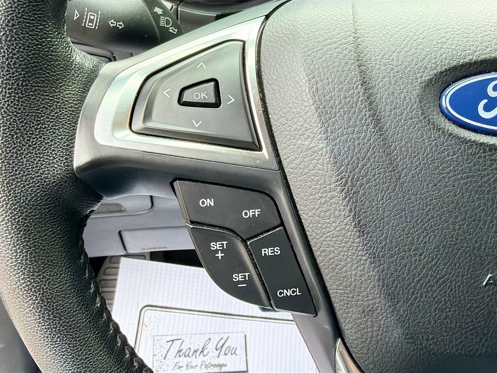 Used 2020 Ford Edge SEL w/ Cold Weather Package AWD/4WD image 12