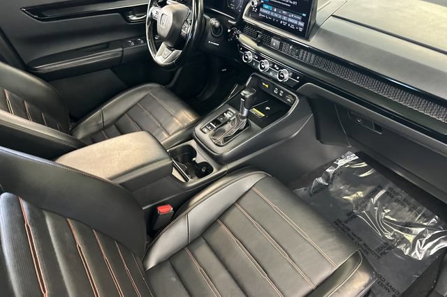 Used 2025 Honda CR-V Sport Touring image 18