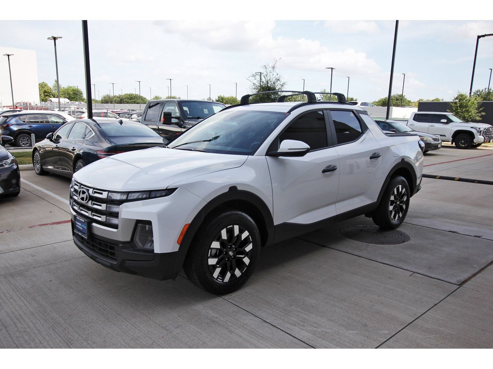 Certified 2026 Hyundai Santa Cruz SEL FWD image 3